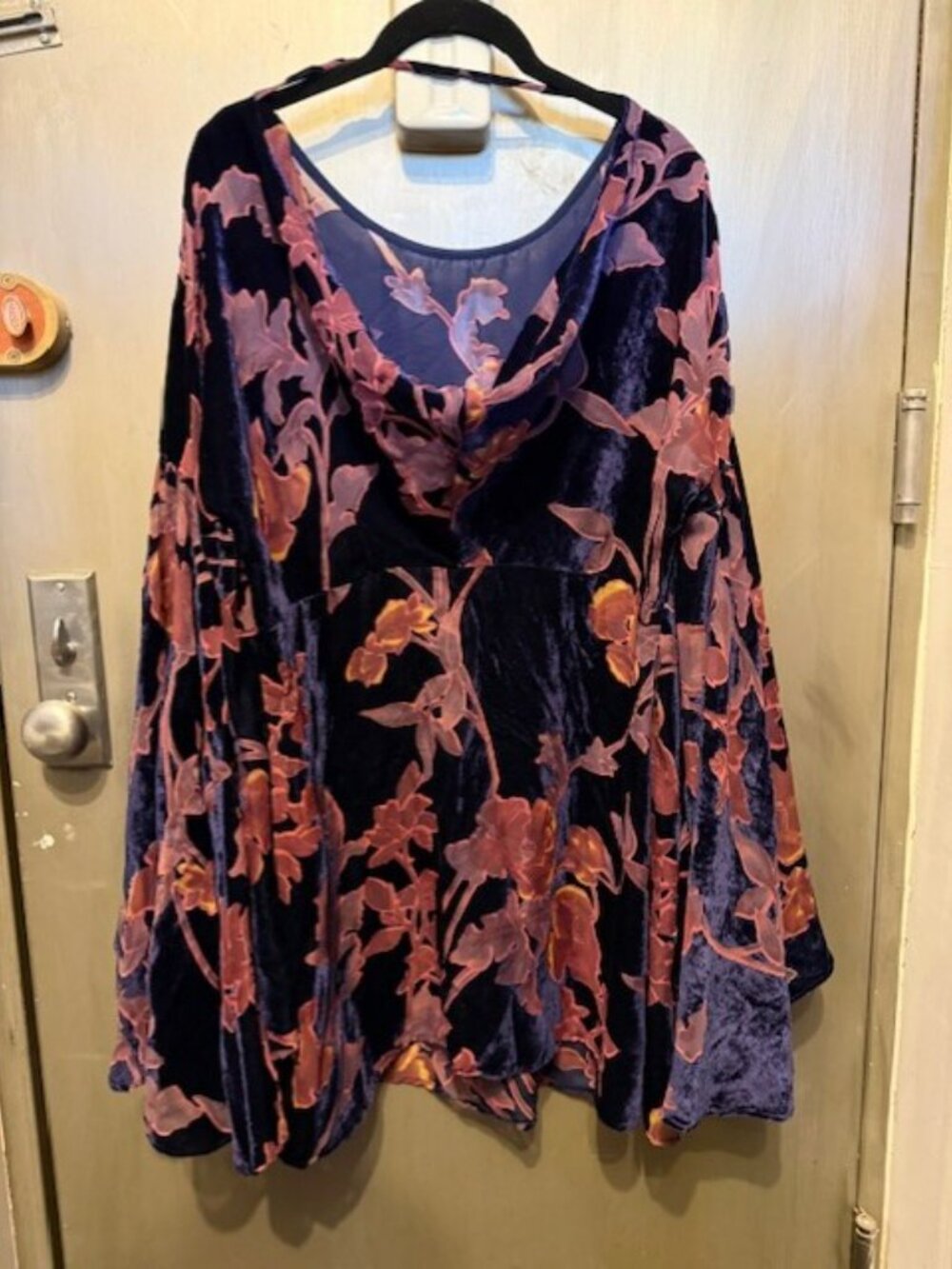 Free People Floral Velvet Burnout Cocktails & Couture Bell Sleeve Mini Dress